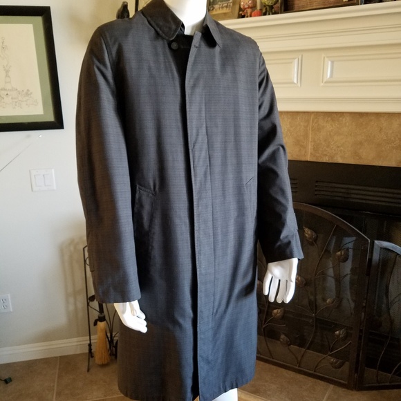 Gleneagles Button Up Rainjacket - Picture 2 of 8